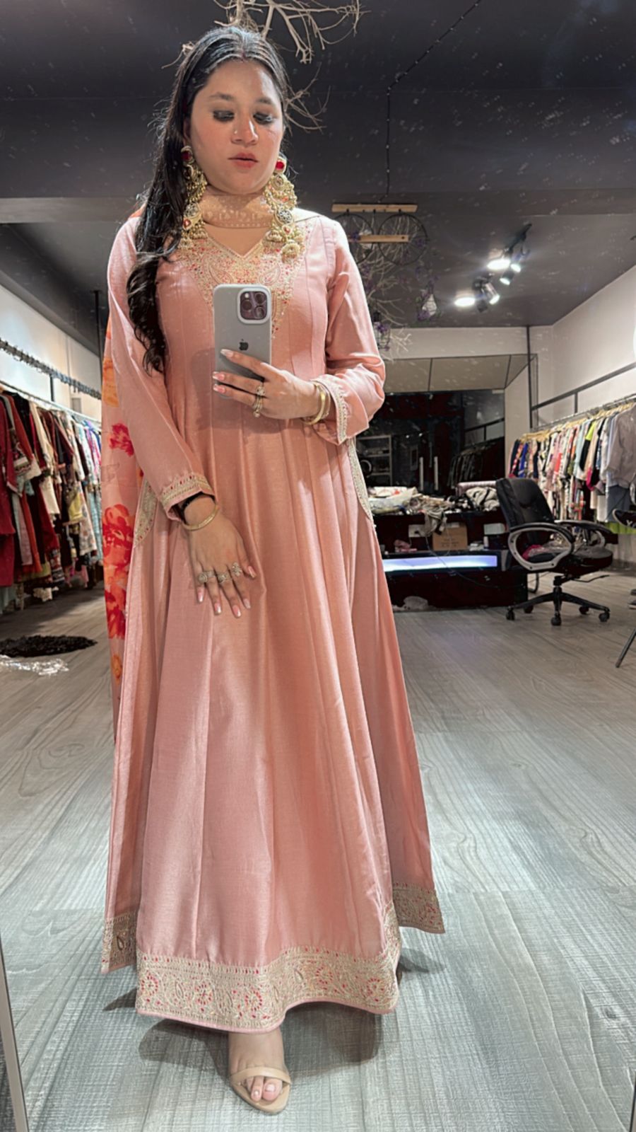 Melon Pocket wale Anarkali
