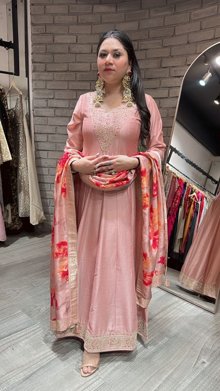 Melon Pocket wale Anarkali