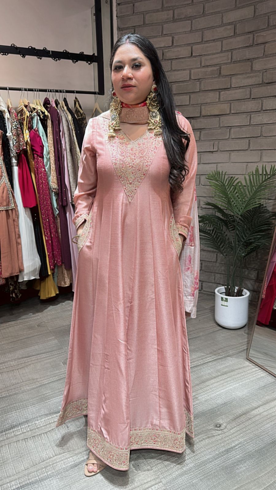 Melon Pocket wale Anarkali