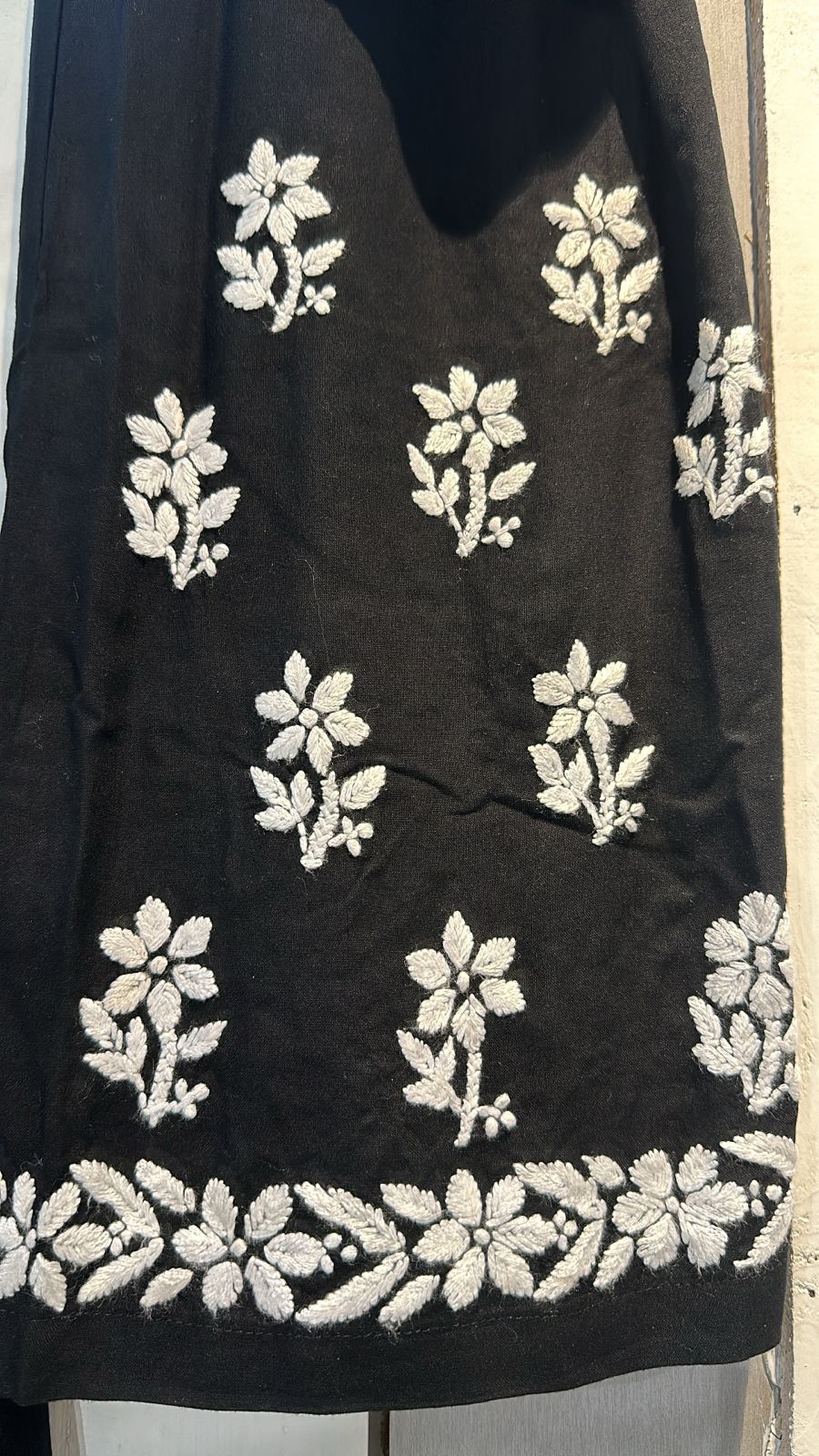 Black Chikankari Kurta Set 2pc