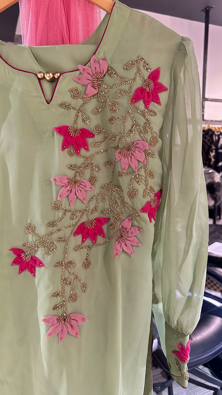 Pista Net flower Hand embroidery suit 3pc