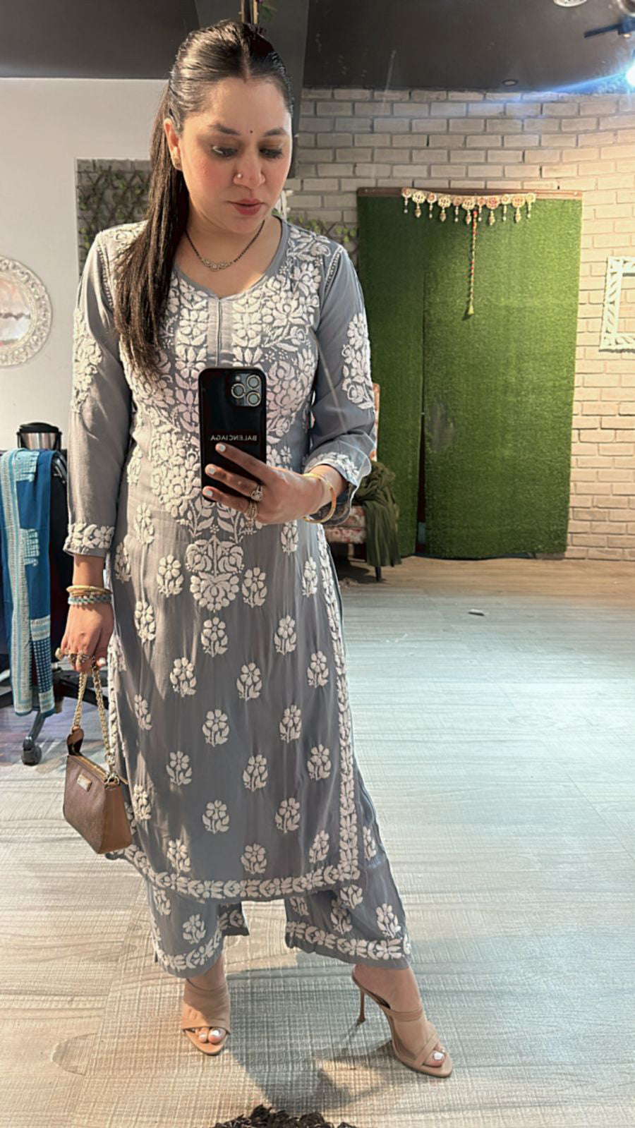 Gray Chikankari Kurta Set 2pc