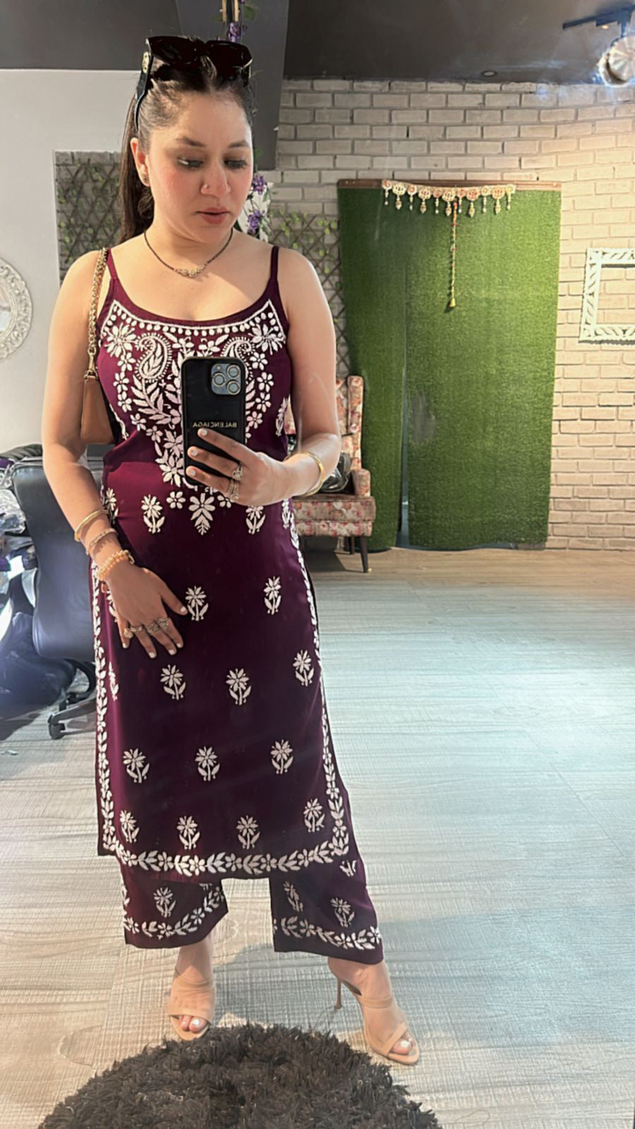 Chikankari Strappy kurta set 2pc