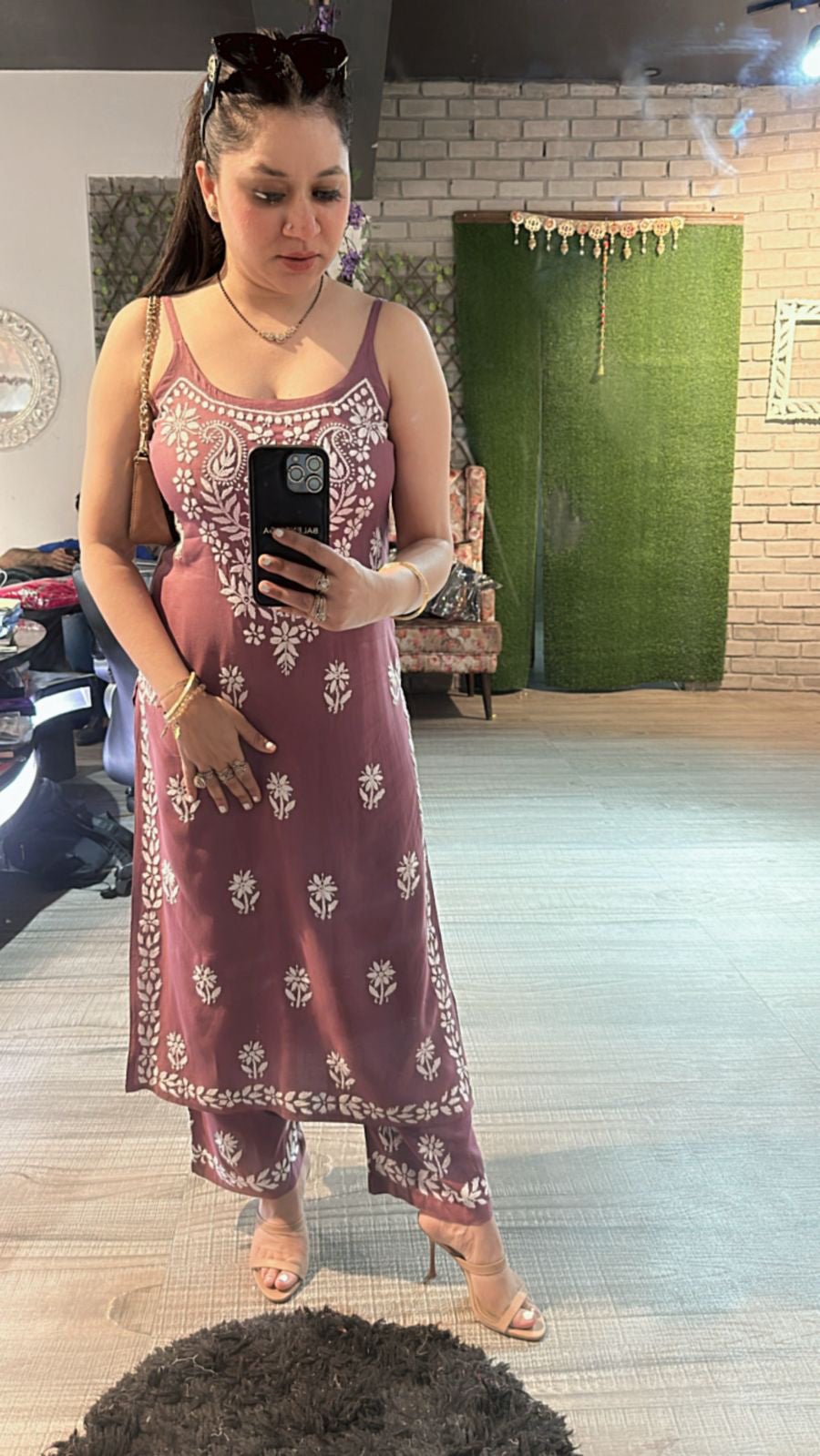 Chikankari Strappy kurta set 2pc