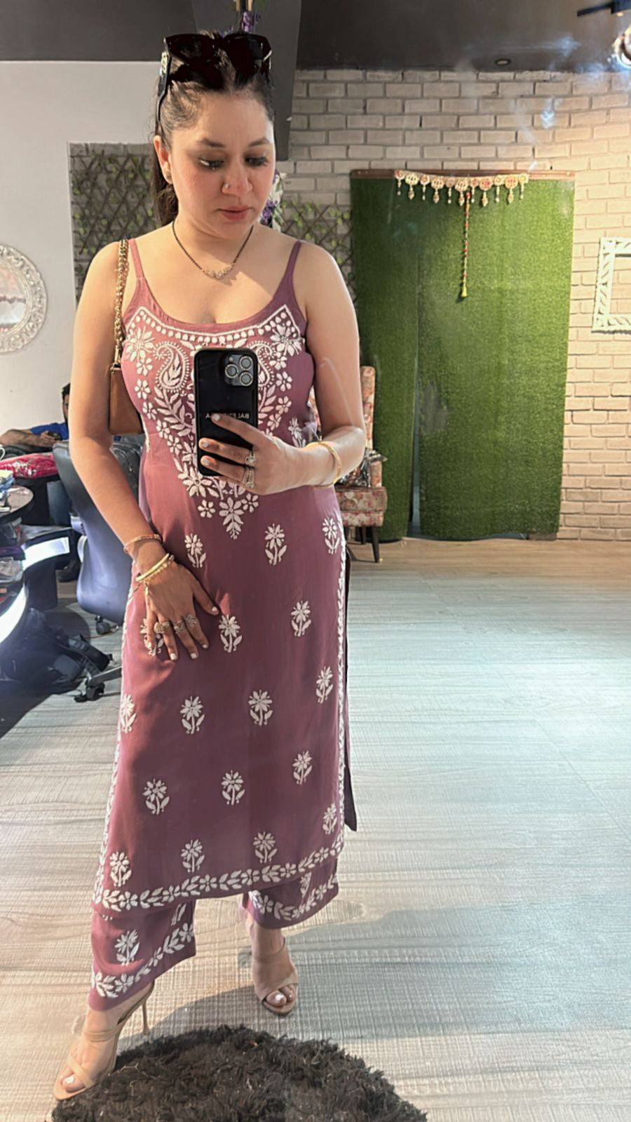 Chikankari Strappy kurta set 2pc
