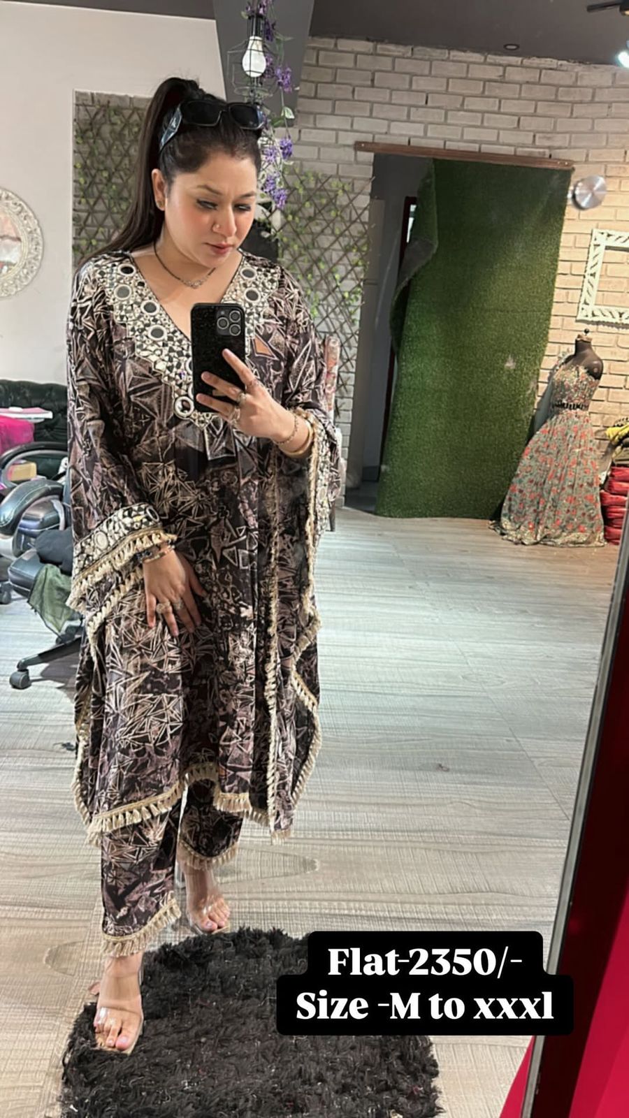 Kaftan mirror work
