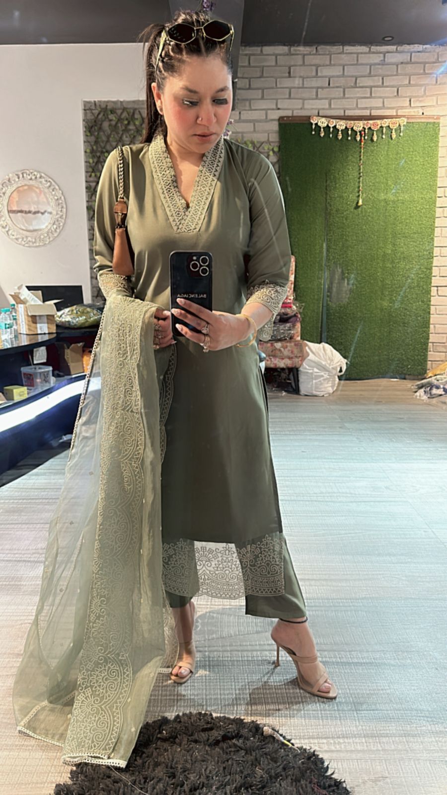 Mehr olive Green suit