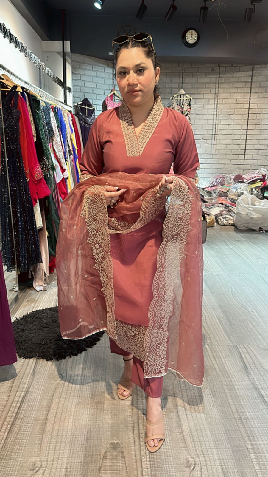 Mehr onion pink suit