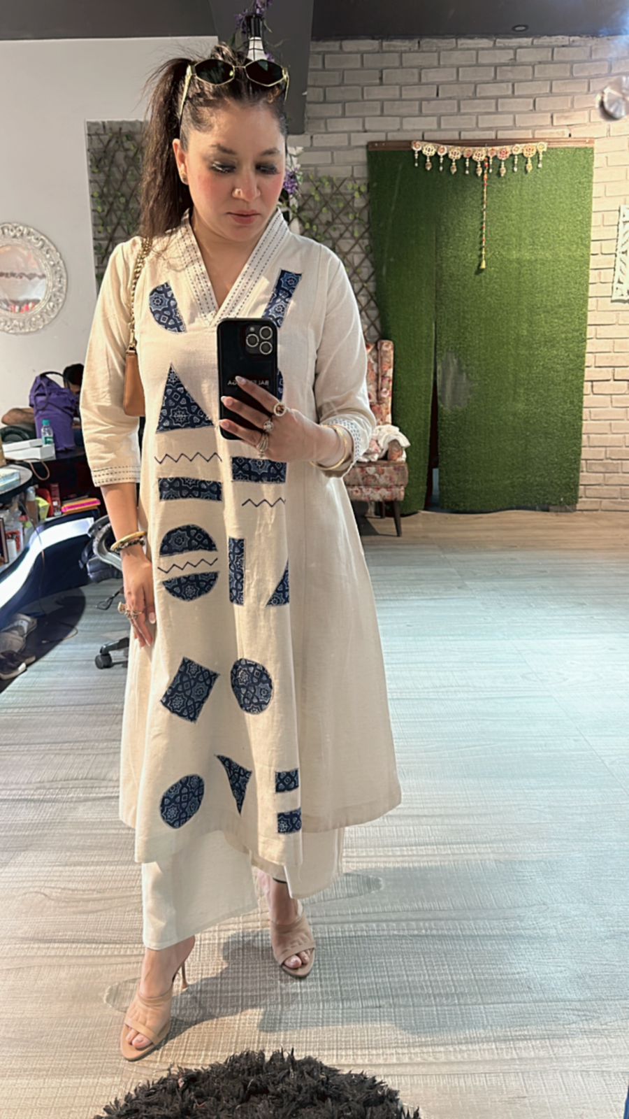Geometric ivory cordset