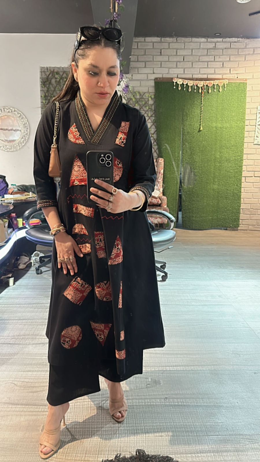 Geometric Black cordset