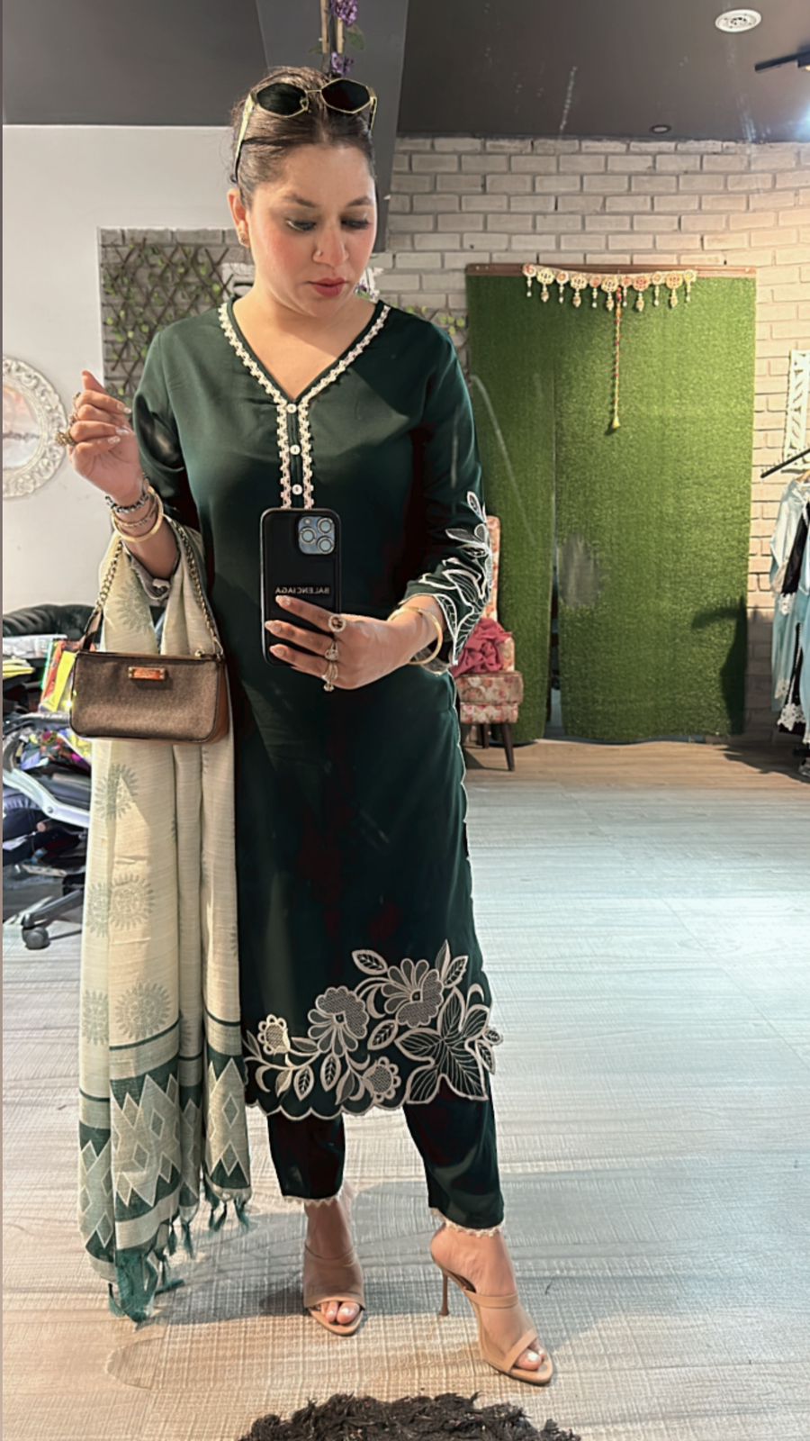 Zuri Bottel Green Pakistani suit