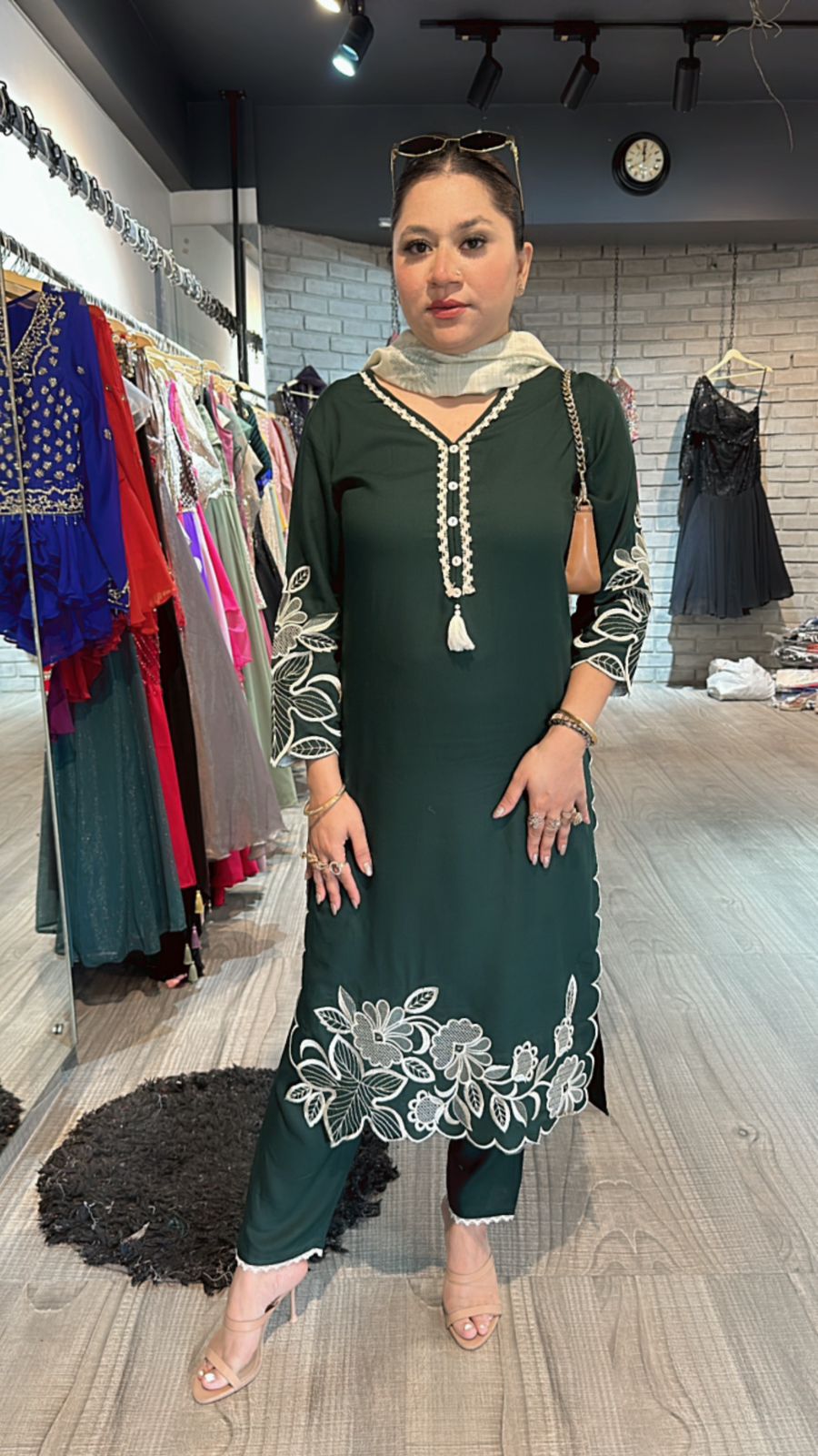 Zuri Bottel Green Pakistani suit