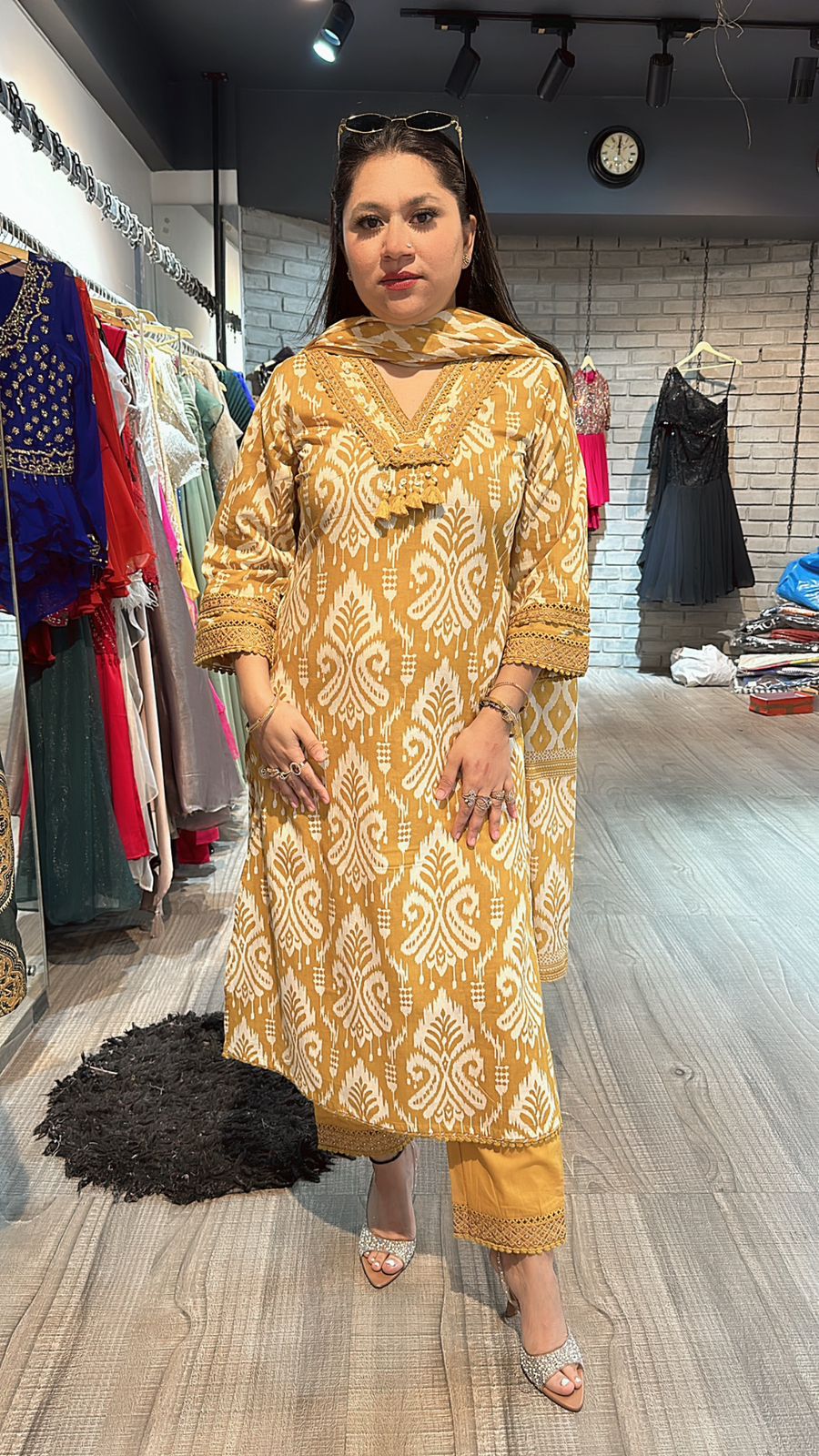 Almond Musturd Digital suit