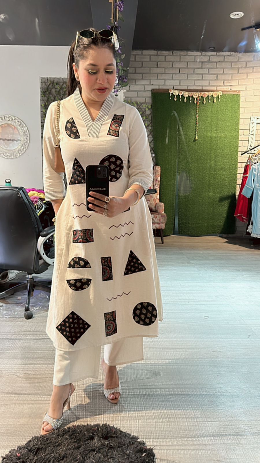 Geometric ivory Black cordset