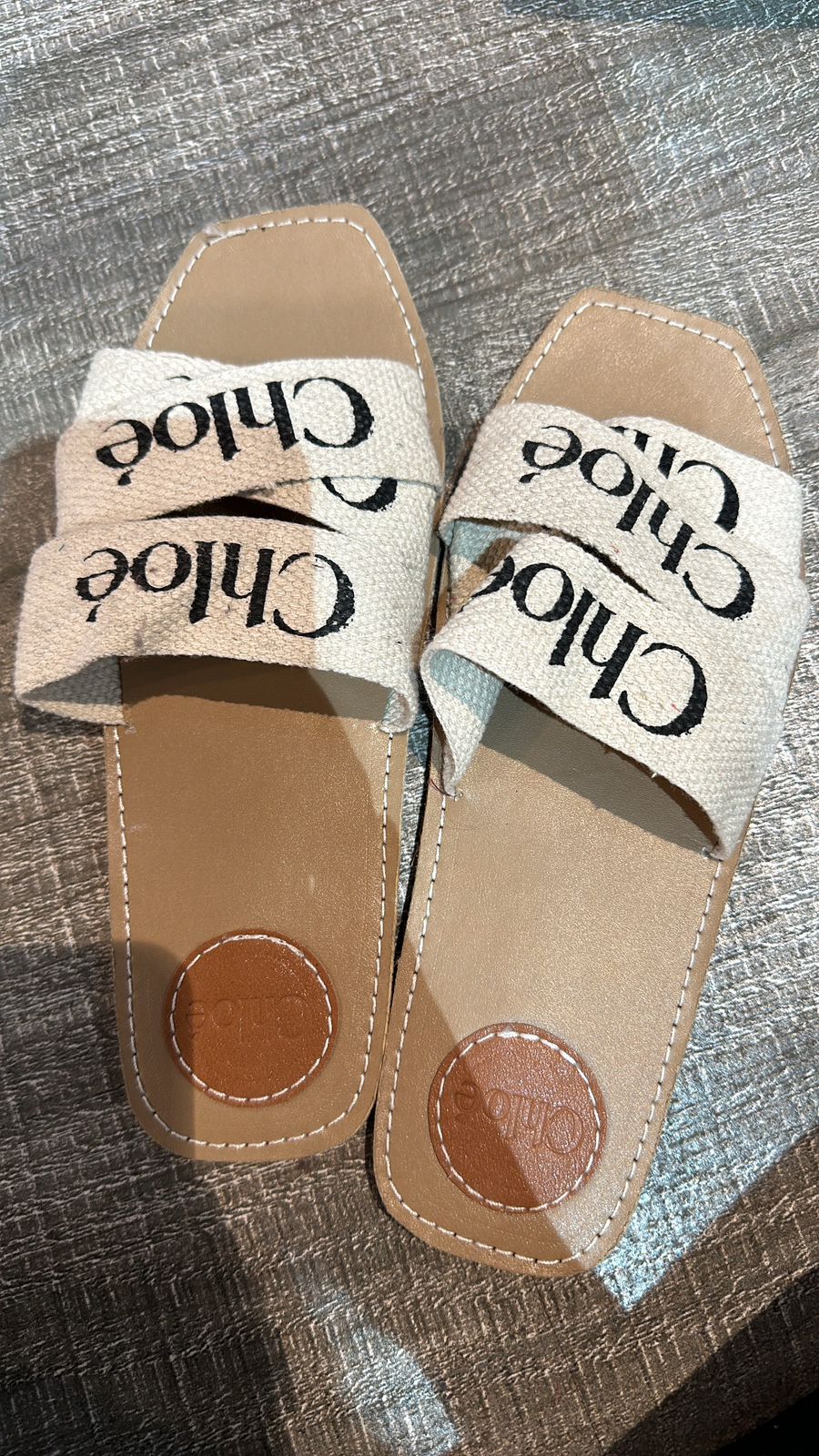 Basic chloe Flats