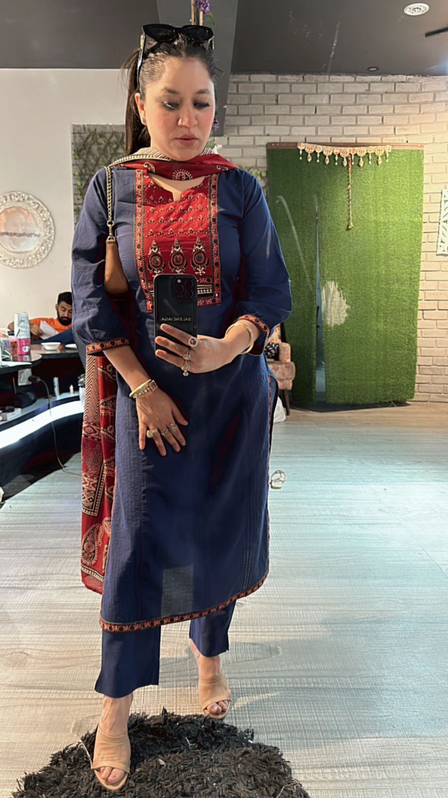 Johri mirror block pink suit