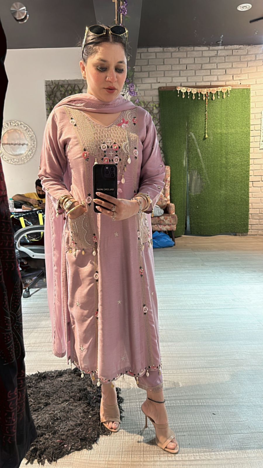 Moga lavander pocket embroidered suit