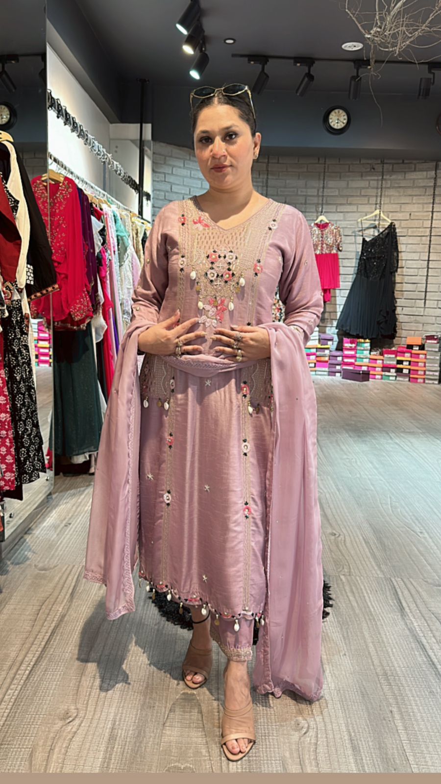 Moga lavander pocket embroidered suit