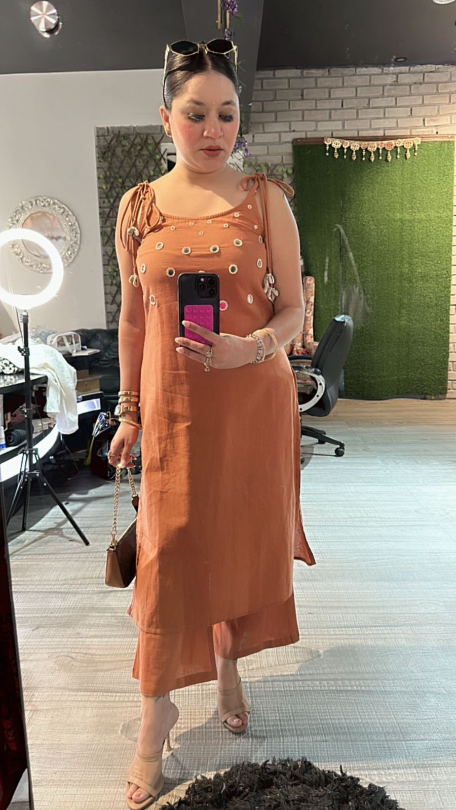 Shells Rust Mirror strap kurta set