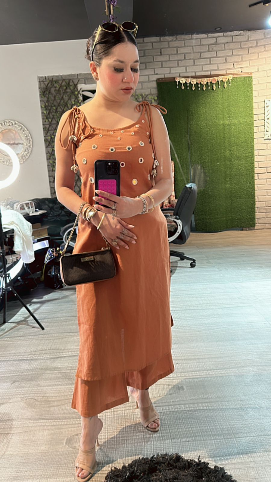 Shells Rust Mirror strap kurta set
