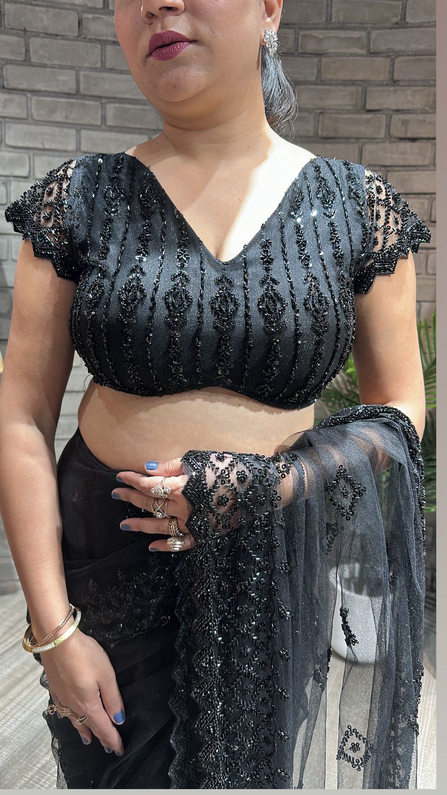 Roise Black katdana saree