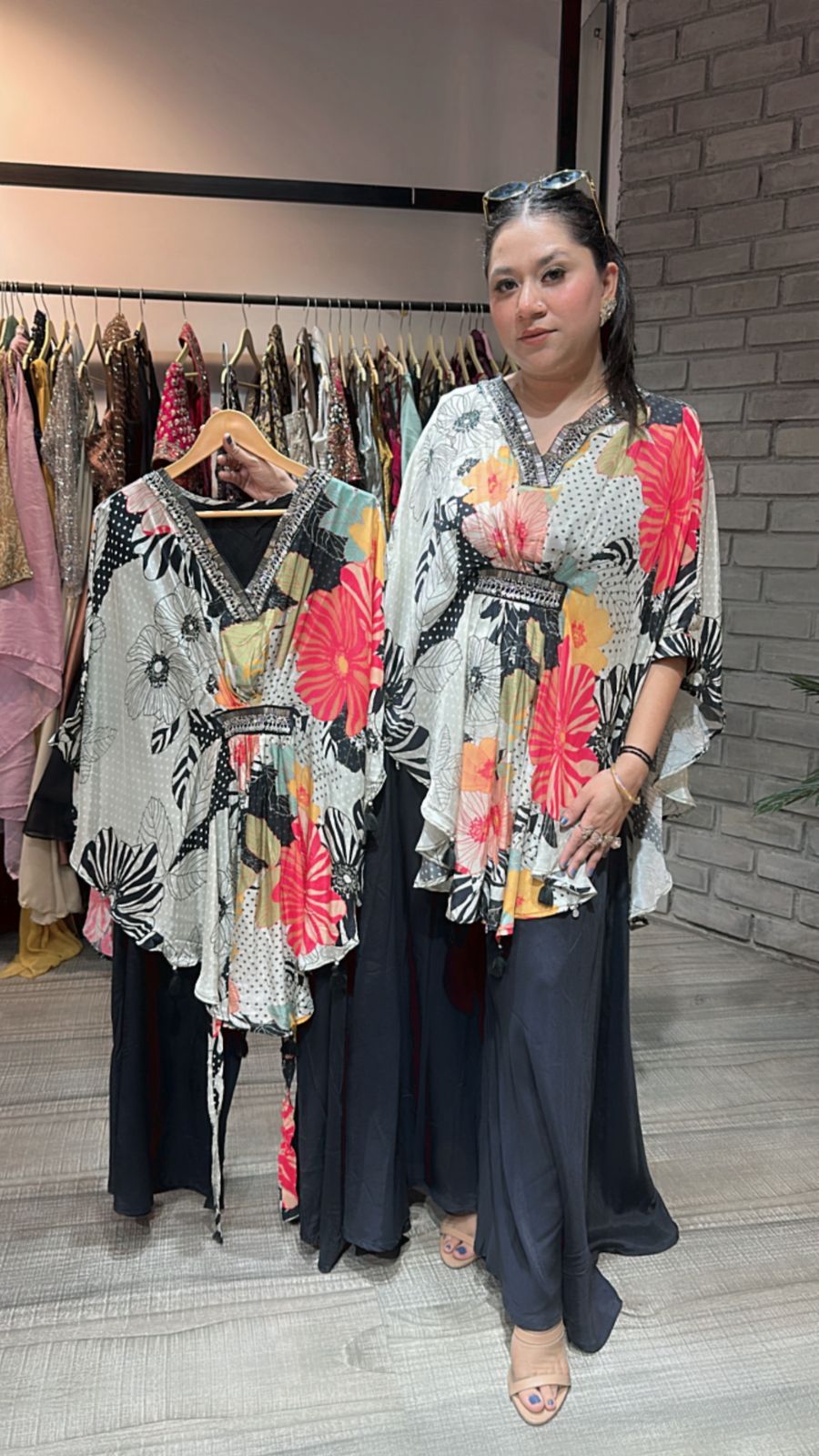 Yum yum cha Digital poncho style
