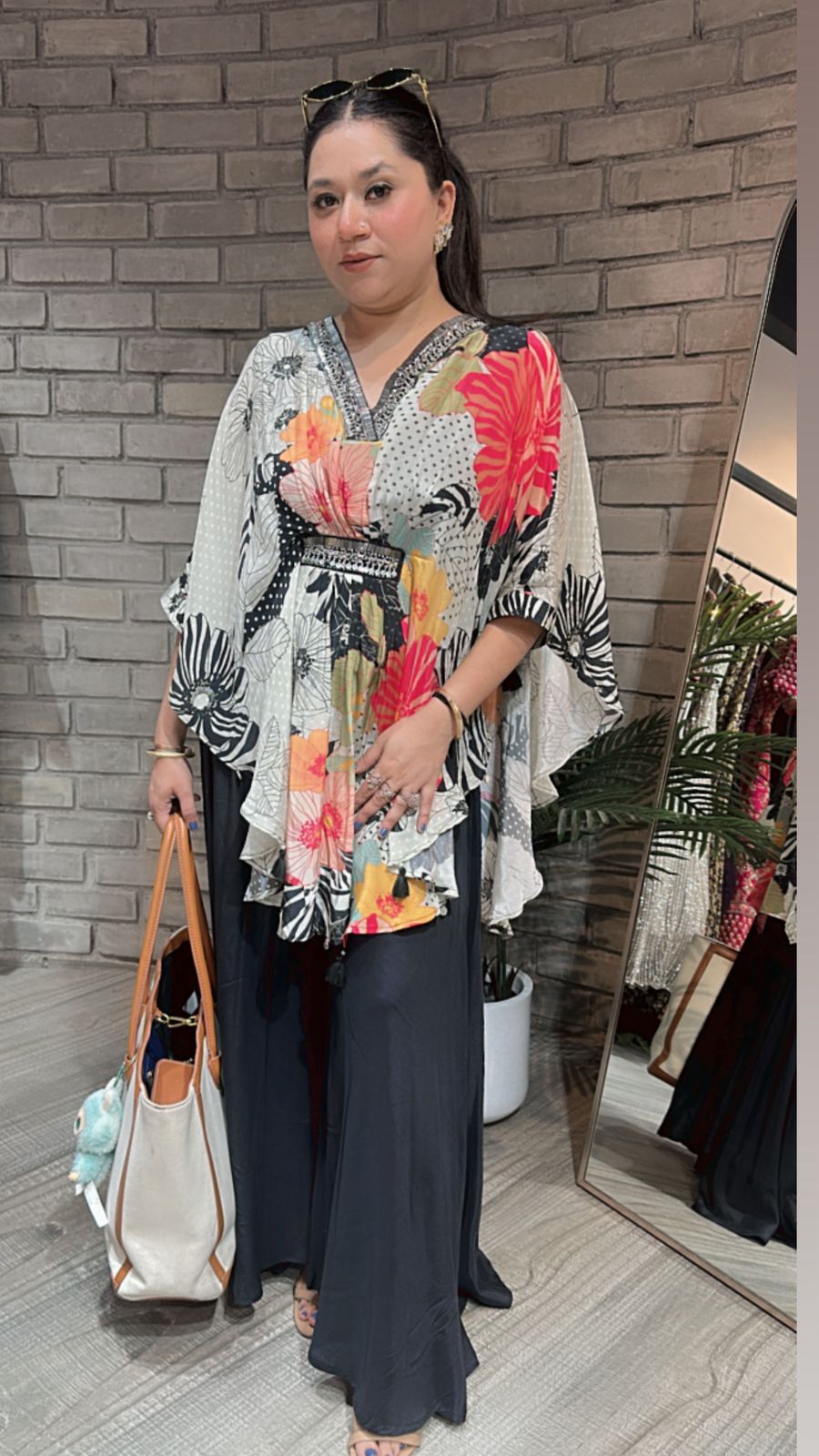 Yum yum cha Digital poncho style