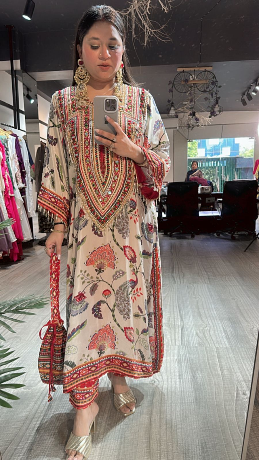 Jhoom Barabar Tunic Style
