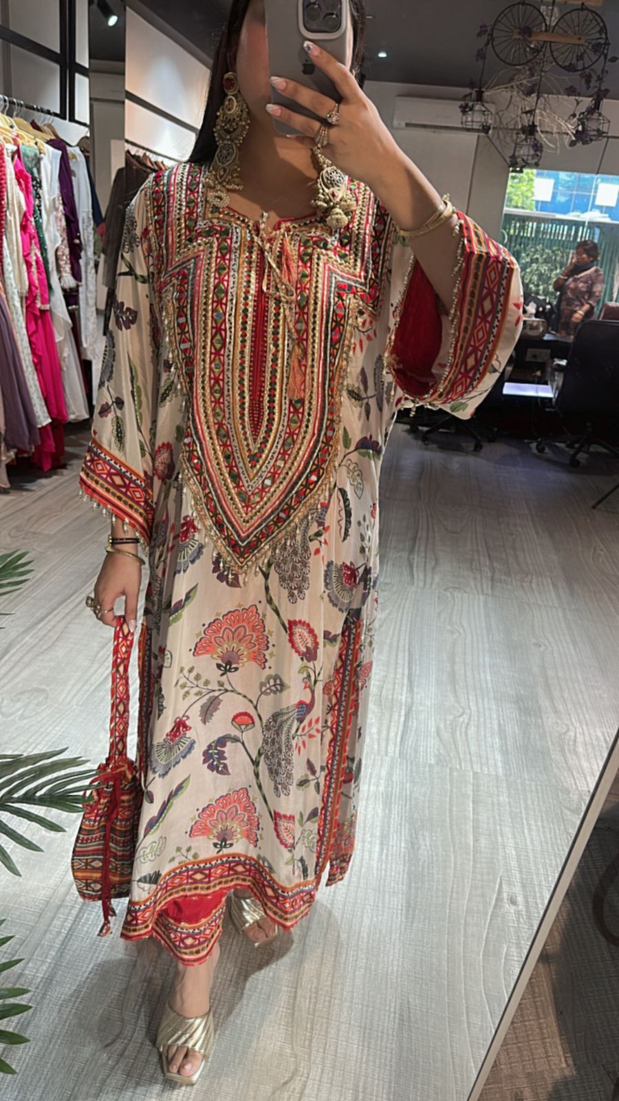 Jhoom Barabar Tunic Style