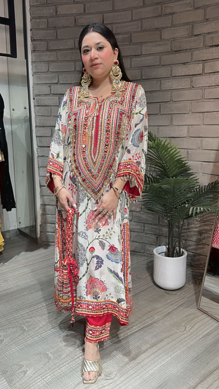 Jhoom Barabar Tunic Style