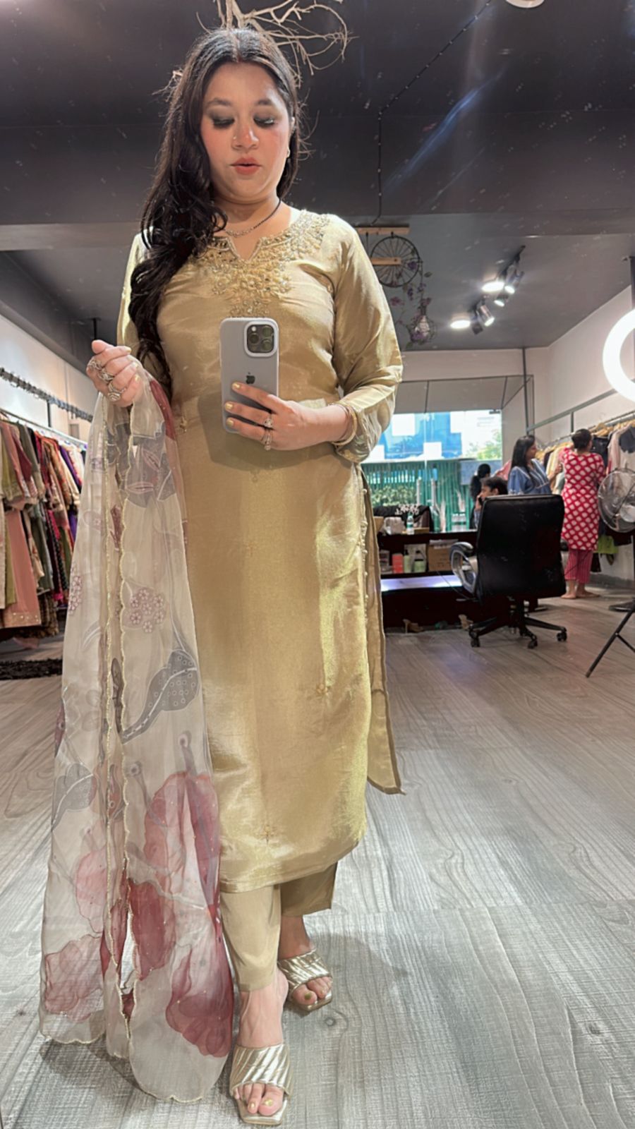 Rangreze Gold Shimmer Suit