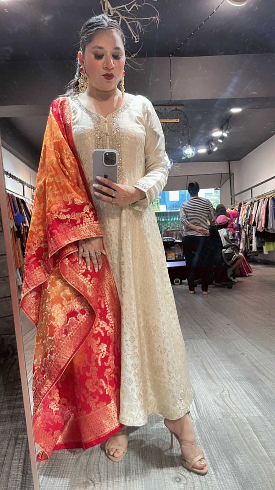 Sharnamli Ivory Anarkali Dupatta Suit
