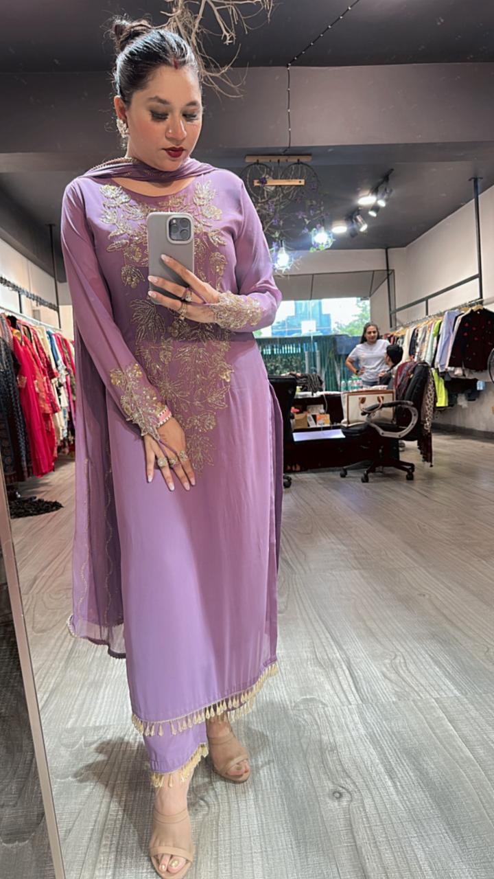 Famous lavander Finger Design Suit