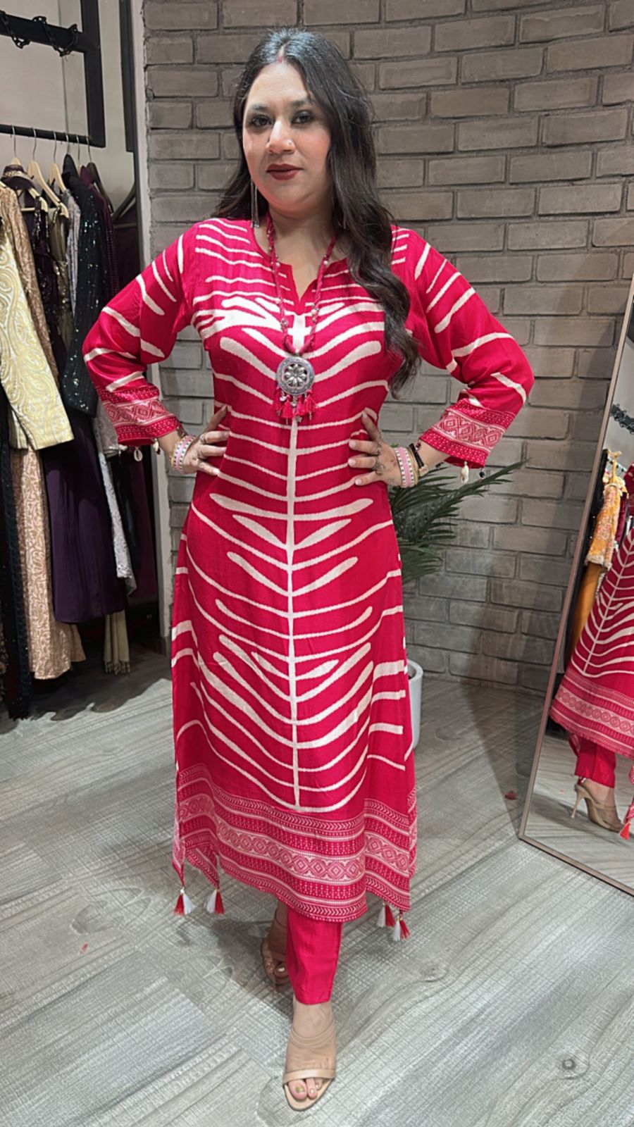 Nitya Red Tunic set with Neckpc