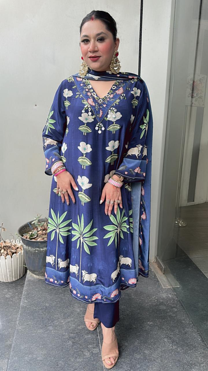 Moo Cow lotus Digital Aline suit