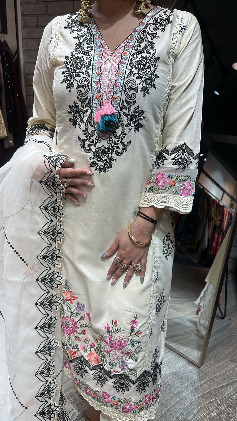 Aheli Ivory Thread work Suit