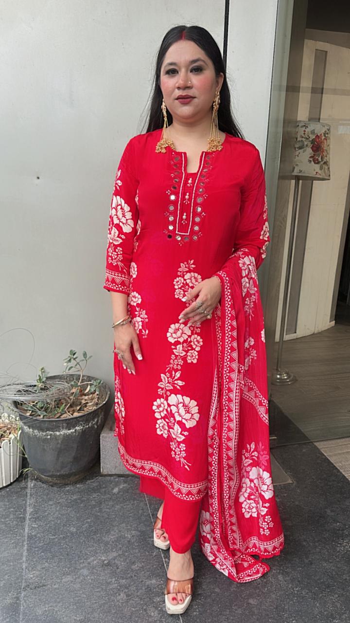 Lal Pari Digital Suit