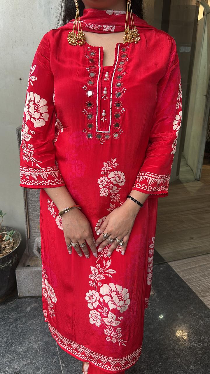 Lal Pari Digital Suit