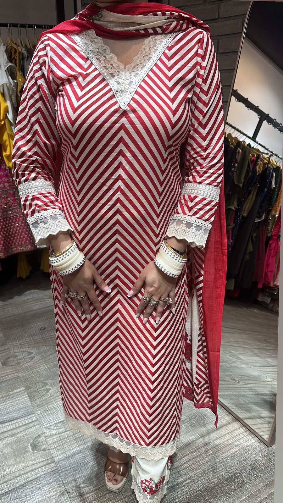 Istri Cherry Cotton suit