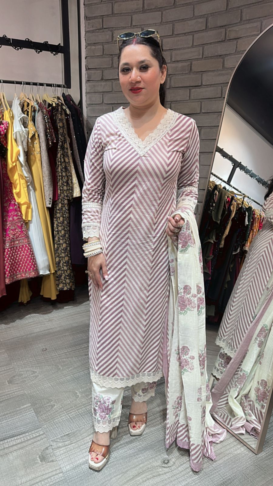 Istri Lavender Cotton suit
