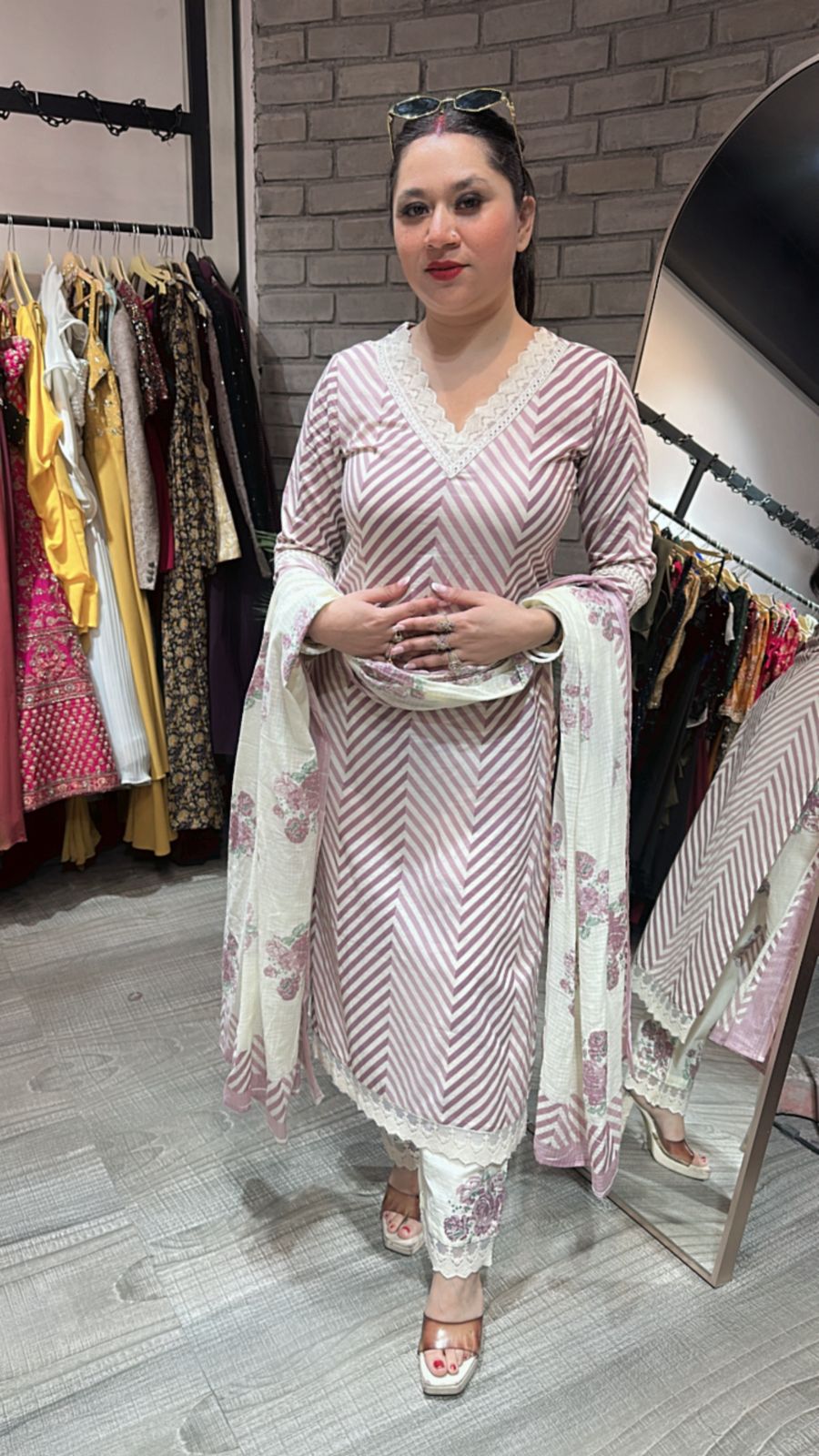 Istri Lavender Cotton suit