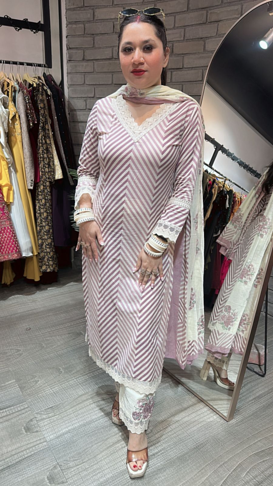 Istri Lavender Cotton suit