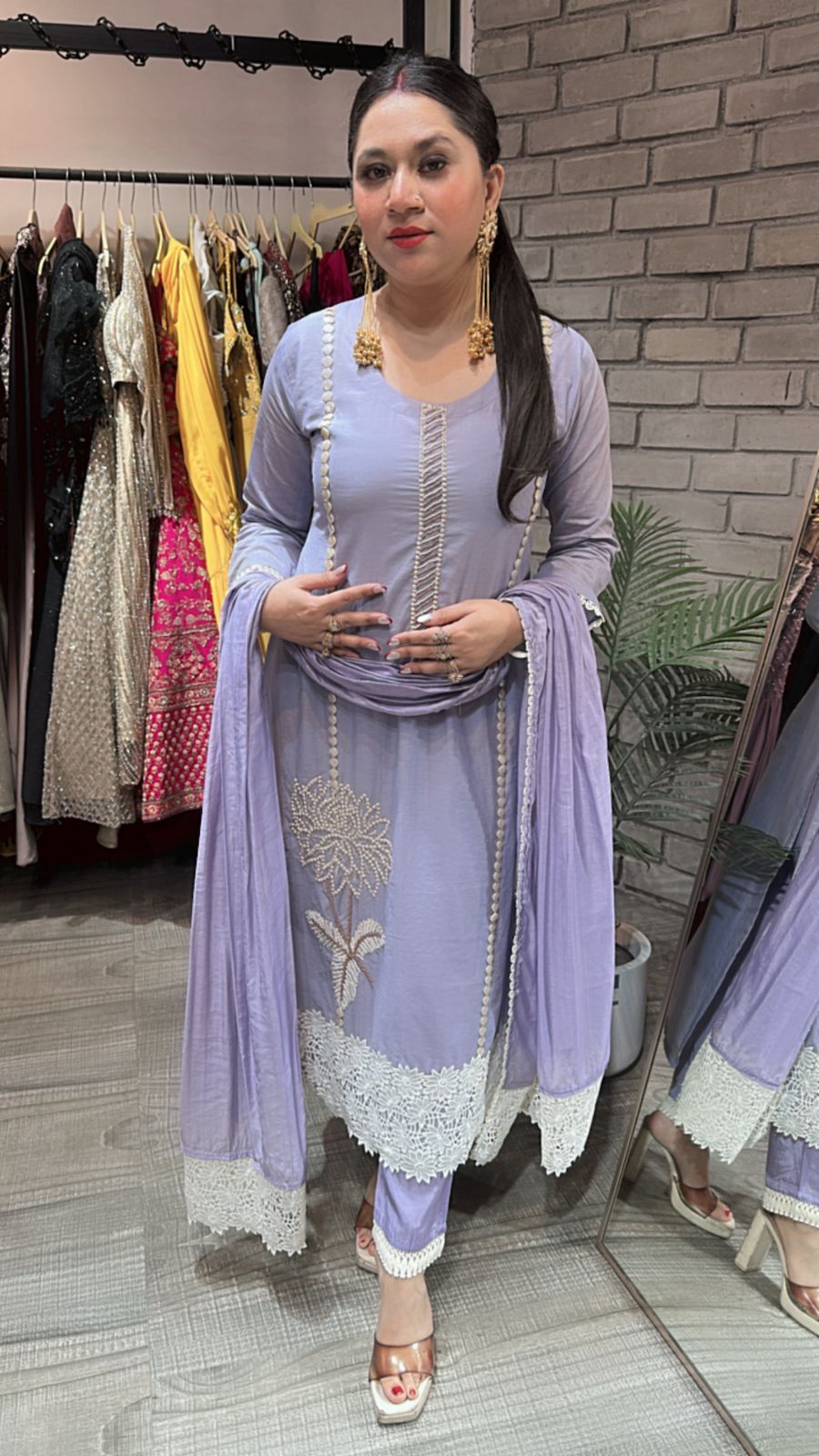 Book Lavander pearl Designer Suit