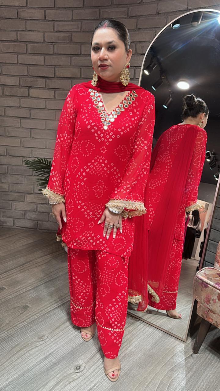 Mehfil lal Leheriya Mirror Suit