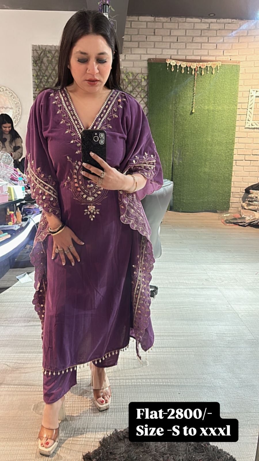 Pati Lavander Velvet kaftan