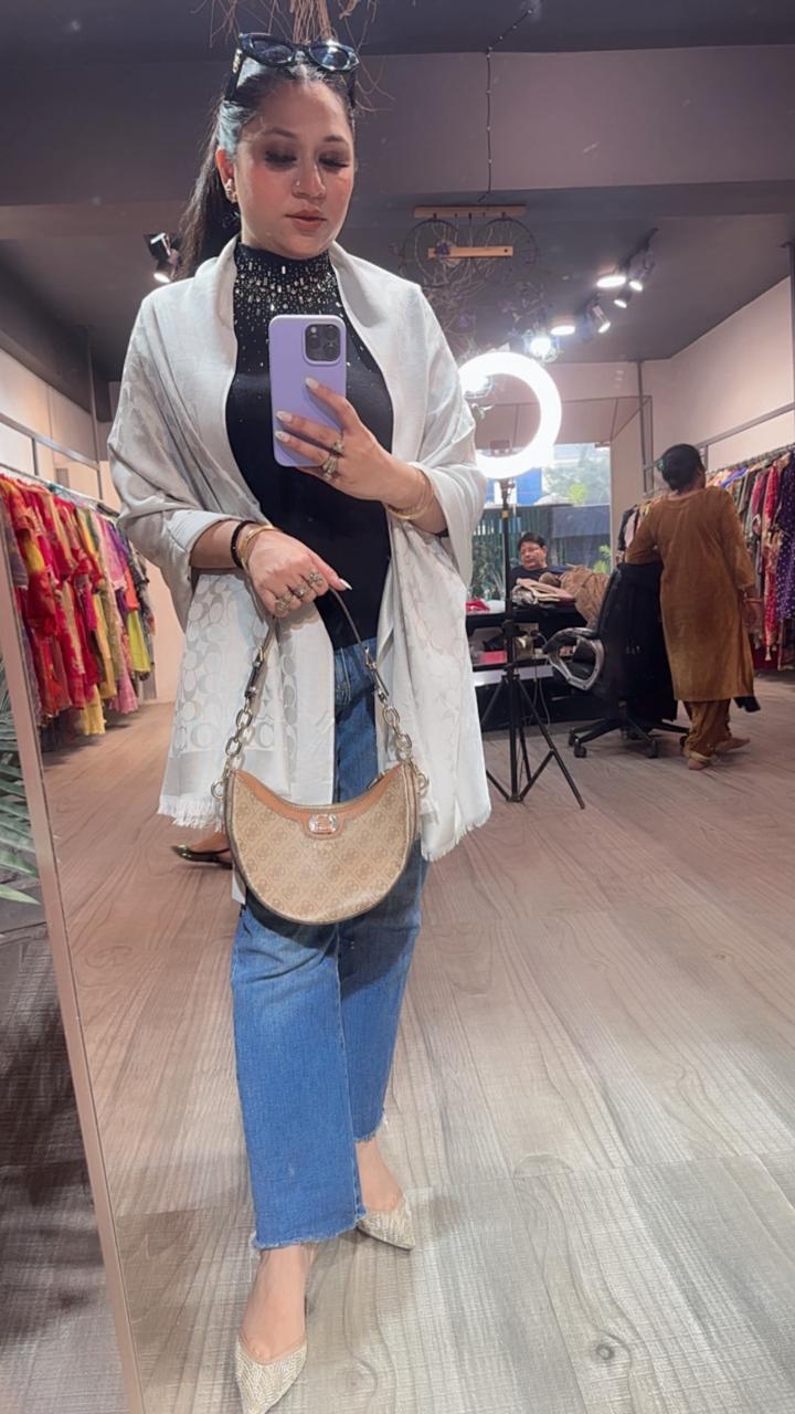 Coach Silver Semi Woolen Stole