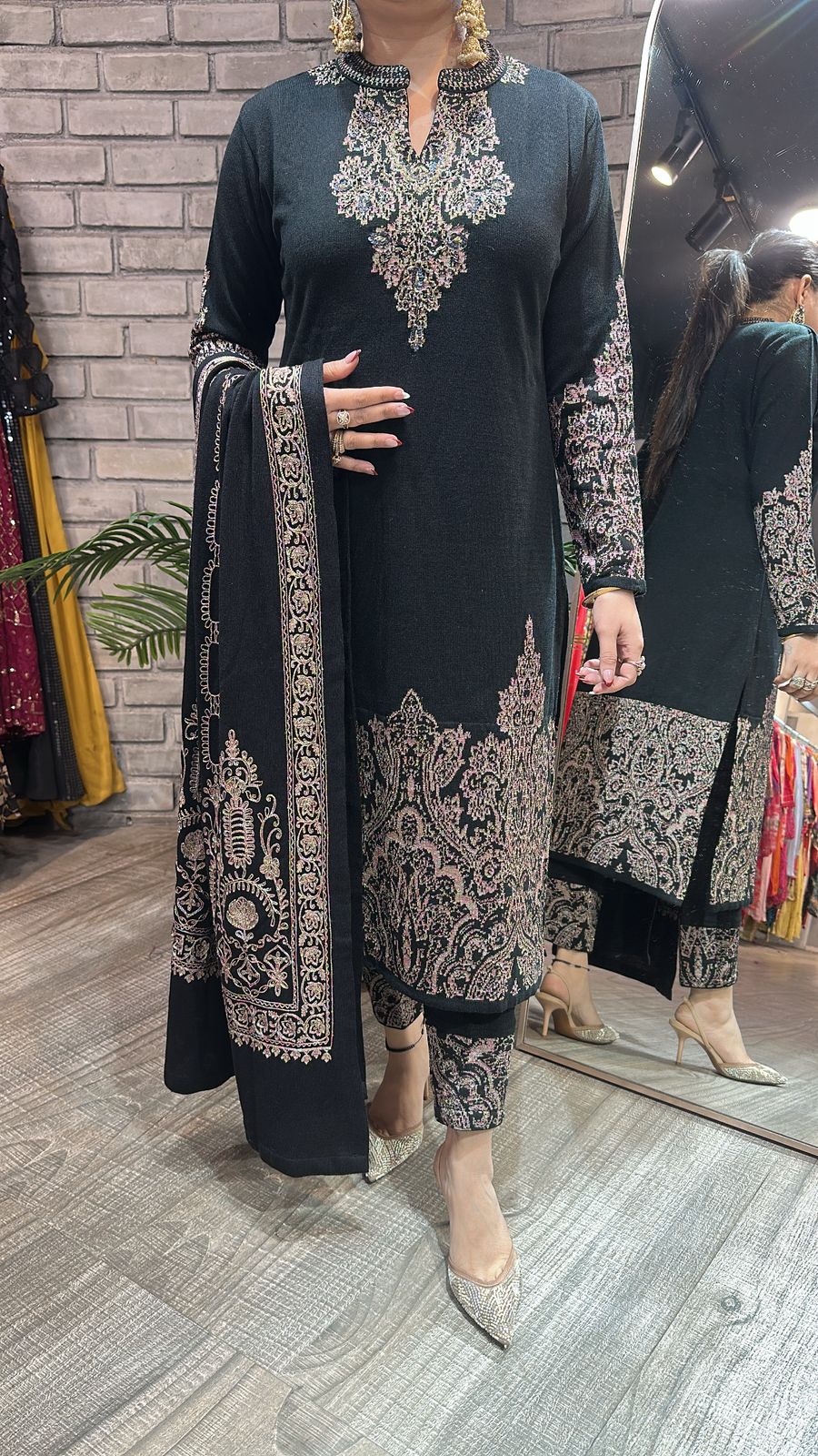 Chilli Black Woolen Designer suit