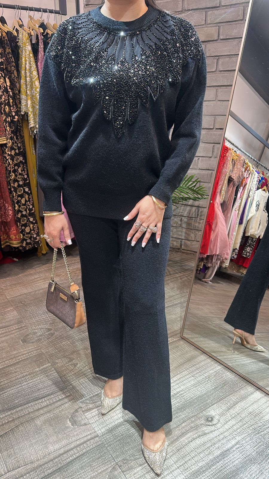 Glamour Black Neck work Cordset