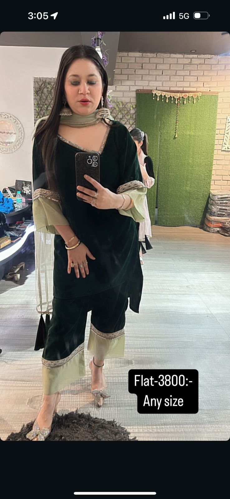 Freshta Bottel Green velvet Suit