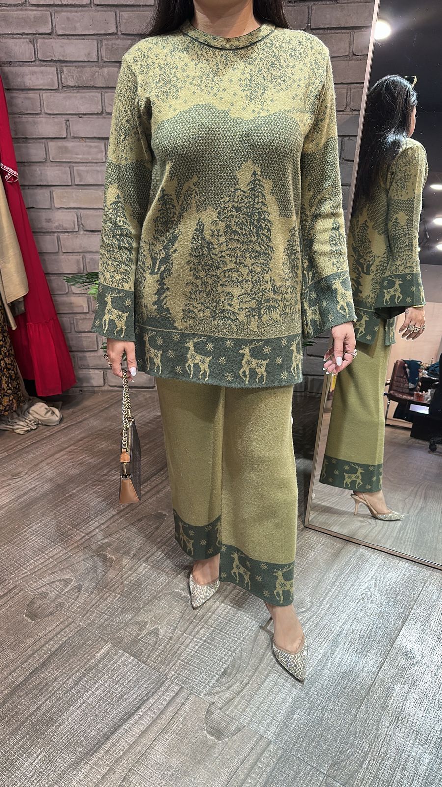 Ovelyn pista Green Woolen Cordset